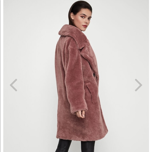 BCBGMaxAzria Jackets & Blazers - Bcbgmaxazria Faux Fur Coat. Cream